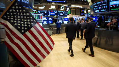 US Tech Valuations Stretched Further, Earnings Contribute Less