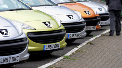 UK Jan new Car Sales Rise to Best in 6 yrs, Industry Data