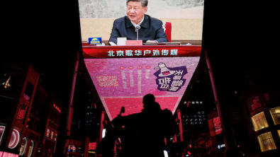 China Holds Off on New Stimulus, Shows Composure in US Trade War