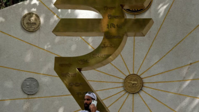 Indian Rupee, Bonds Eye Fed Decision, Rate Outlook
