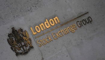 London Stocks Edge Higher as Earnings Roll in