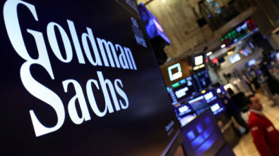 Hedge Funds Sell Energy Stocks as Oil Slumps, Goldman Sachs