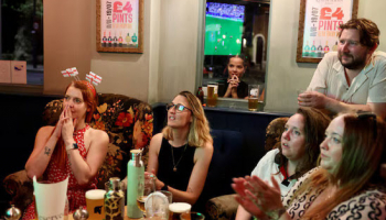 Britons Buy Clothes, Fans and Booze amid the World Cup Heat