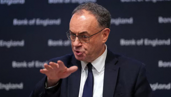 BoE is Watching Public-Sector Pay for Inflation Risk, Governor