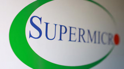 Super Micro Shares Slip as Delivery Delays Stall AI Momentum
