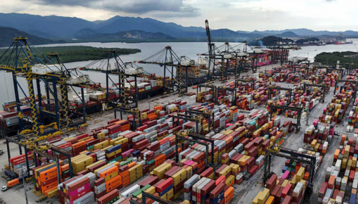 US Imposes 25% Tariffs on Brazil, Expands Exemptions