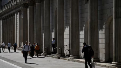Goldman Sees Nov BoE Rate Hike Amid Inflation Concerns