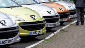 UK Jan new Car Sales Rise to Best in 6 yrs, Industry Data