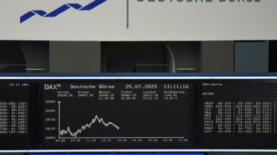 European Stocks Rise amid Earnings Flurry, Investors Asses US-EU Trade Deal