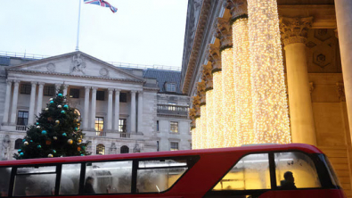 BoE Cuts Rates after Tight Vote but Signals Caution over Further Moves