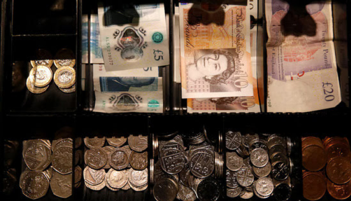 Sterling Hits Six-Month High against Fading Dollar