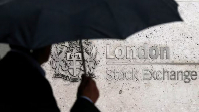 FTSE 100 Falls to Two-Week Low as Antofagasta Cuts Outlook
