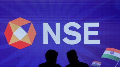 Indian Shares Overcome Initial Jitters as Reliance, ICICI Bank Rebound