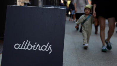 Allbirds Rebrands as Smartbird in AI Pivot; Shares Soar