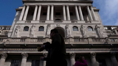 BoE Cuts Rates to 4.25% as it sees Tariff Hit to Growth