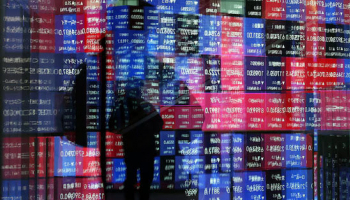 Asian Stocks Rise as US Data Dents September Fed Hike Bets
