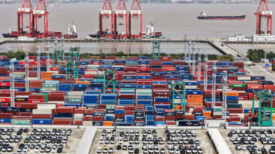 China's July Exports Growth Likely Cooled but Still Robust