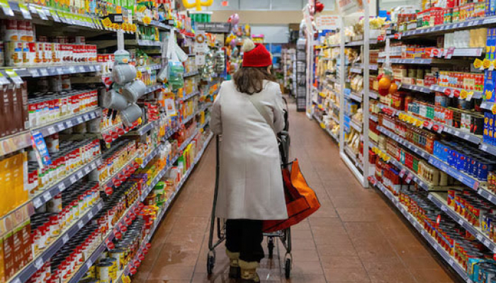 Canadian Annual Inflation Rate Edges Down in Jan, Gasoline Costs Drop