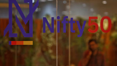 Indian Shares Set for Weak October as Foreigners Short