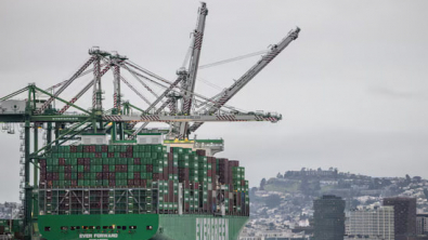 Rising Exports Lower US Goods Trade Deficit in April
