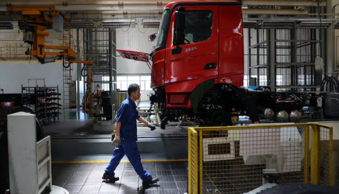 China Industrial Profit Growth Slows as Imbalances Deepen